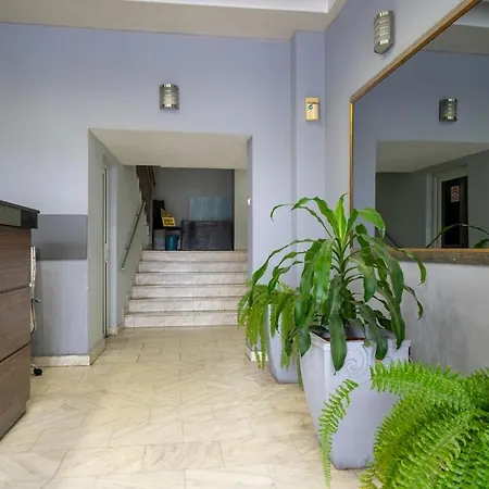 Apartment Superb Large 1br Flat - Unirii Square - 610b Bucharest