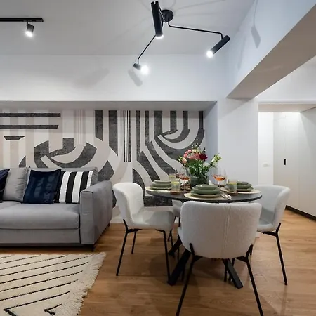 Superb Large 1br Flat - Unirii Square - 610b Apartment Bucharest