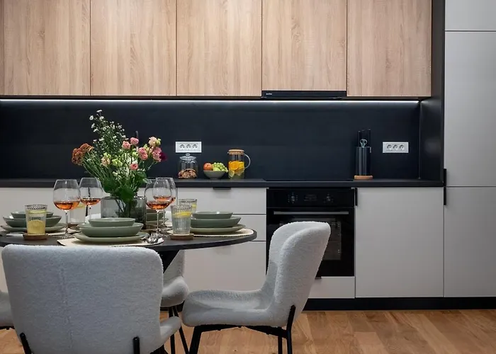 Superb Large 1br Flat - Unirii Square - 610b