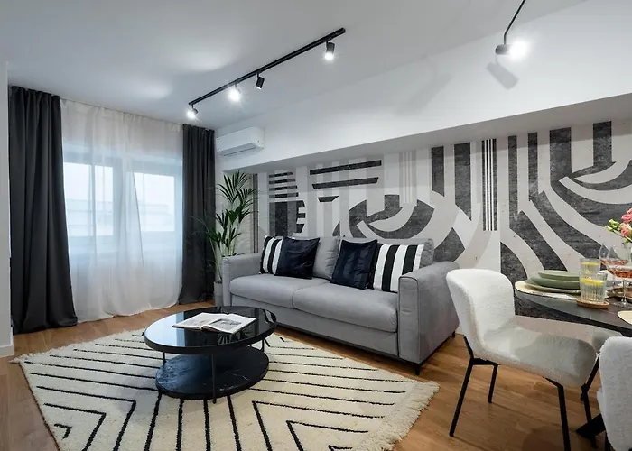 Apartament Superb Large 1br Flat - Unirii Square - 610b *