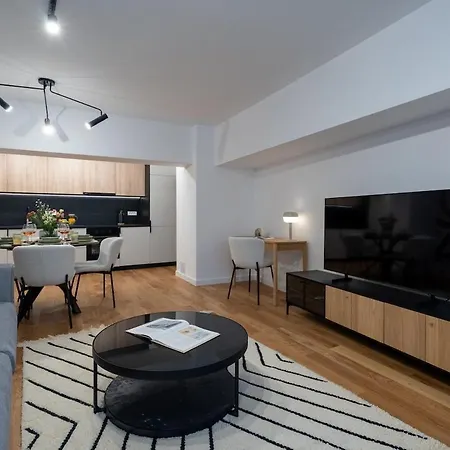 Superb Large 1br Flat - Unirii Square - 610b Daire