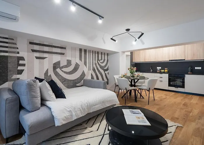 Superb Large 1br Flat - Unirii Square - 610b *