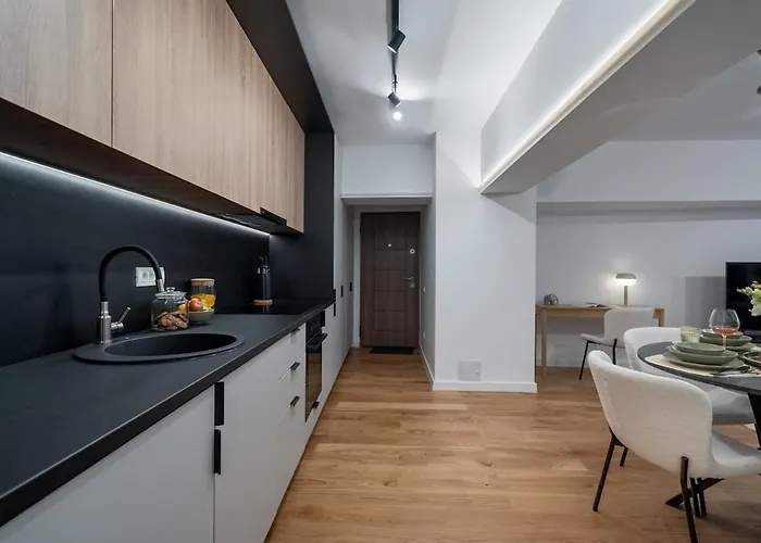 Superb Large 1br Flat - Unirii Square - 610b Apartment *