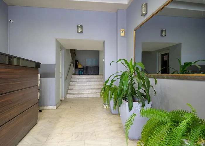 Apartment Superb Large 1br Flat - Unirii Square - 610b Bucharest