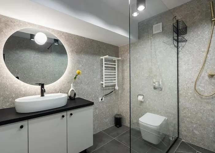 Superb Large 1br Flat - Unirii Square - 610b Bucharest