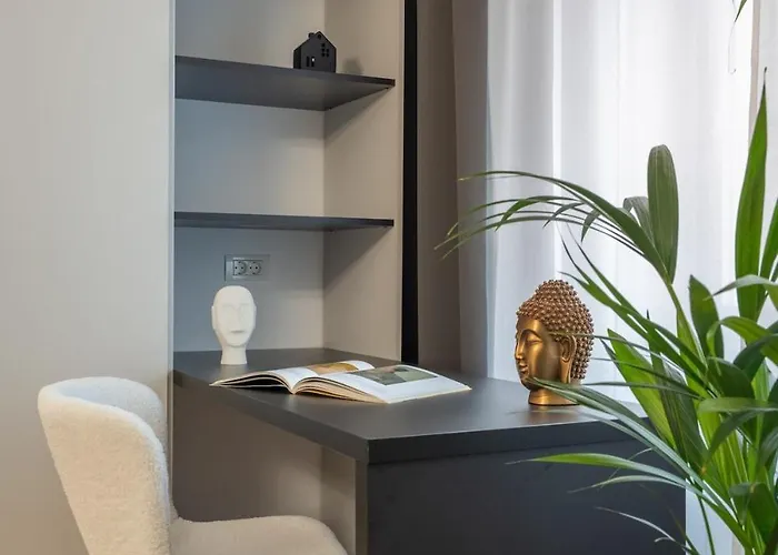 Superb Large 1br Flat - Unirii Square - 610b Apartment *